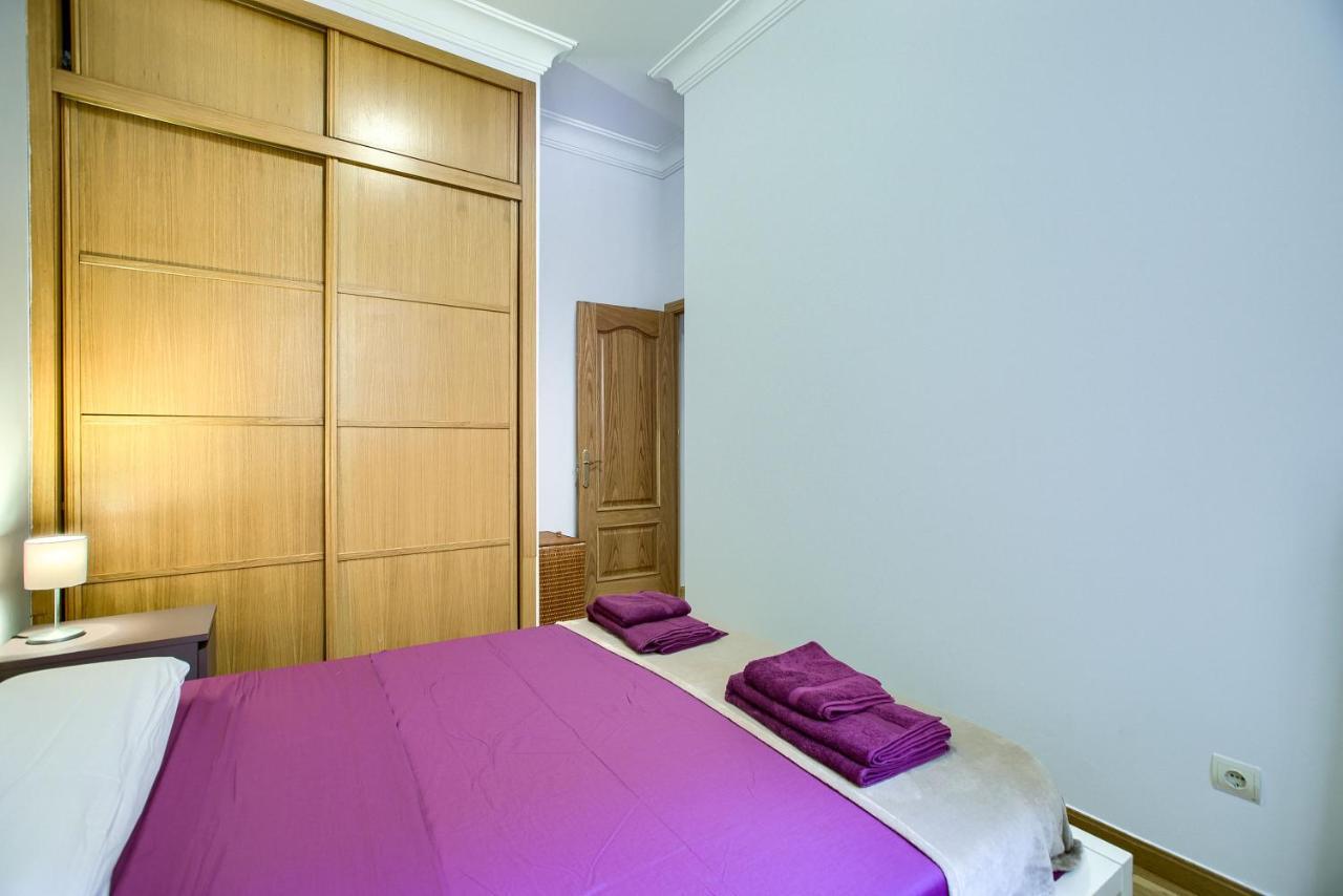 Apartamento En Centro Historico Madrid Bagian luar foto